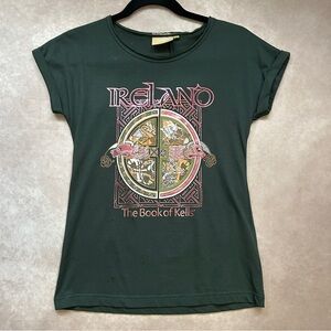 NWT The Book of Kells Ireland zGreen Iridescent Metallic Cotton Tee XS